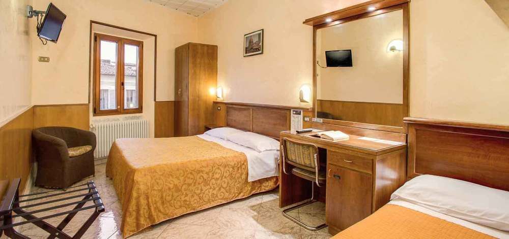 Hotel Lorena Florenz Exterior foto
